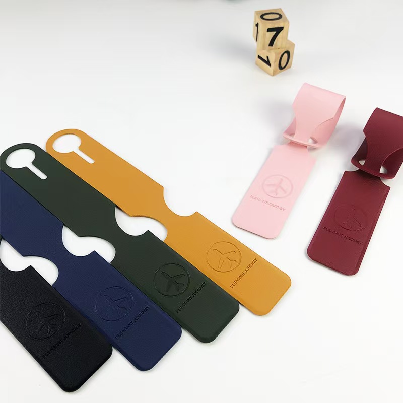 Travel Accessories List - Personalisierter Reisegepäckanhänger aus PU-Leder, Koffer-Adress-ID-Etikett, Flugzeug-Design,