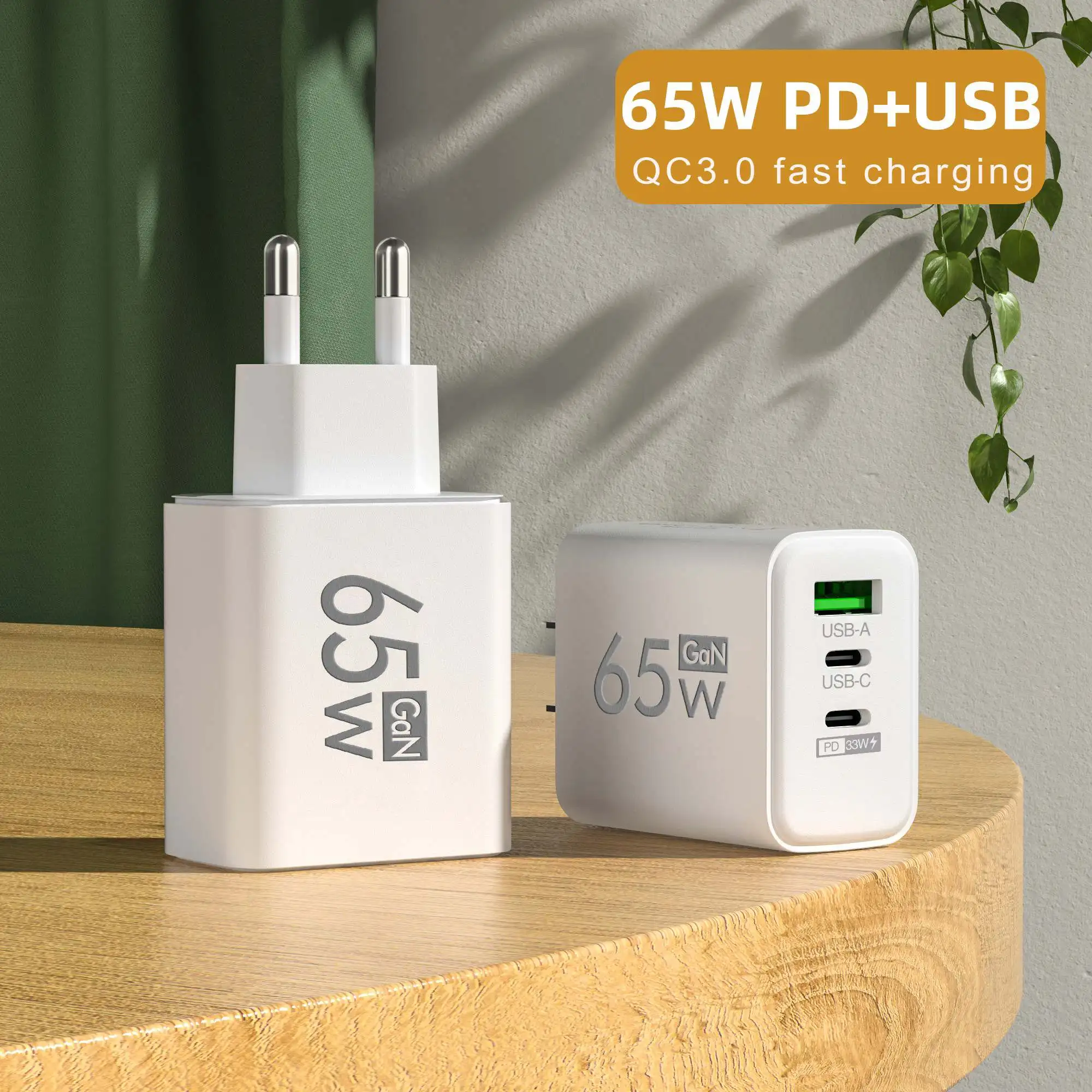 Faltbares 65-W-GaN-USB-C-Wandl – Travel Accessories Inc Bewertung und Preis